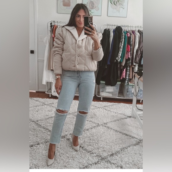 🌈NWT Blank NYC  Womens Faux Fur Trim Quilted Puffer Jacket Medium retail $148 - Picture 6 of 13